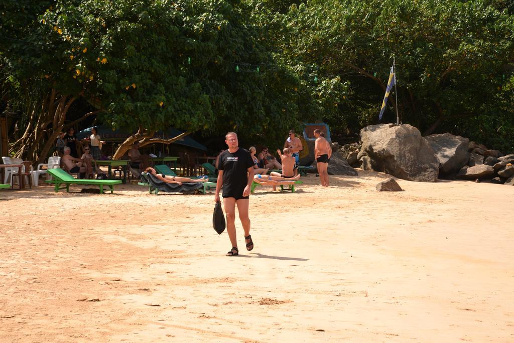 Jungle Beach Hostel Unawatuna Ngoại thất bức ảnh